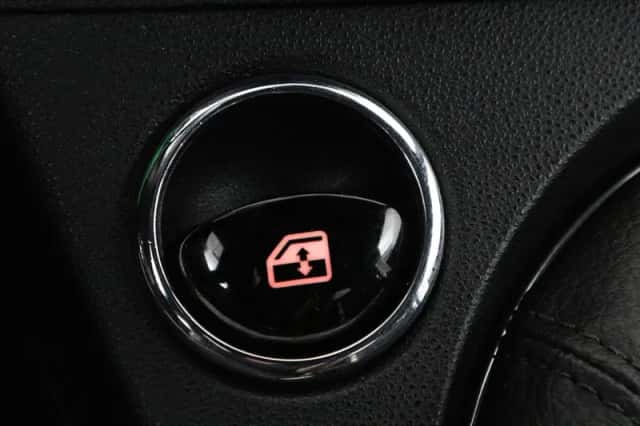 Fiat 500 (2016) thumbnail 5