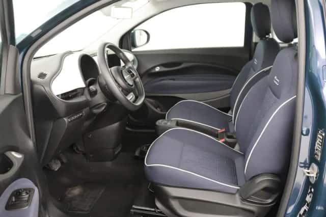 Fiat 500e (2022) thumbnail 5