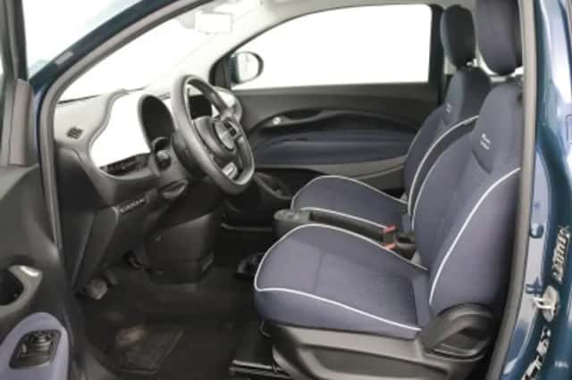 Fiat 500e (2022) thumbnail 4