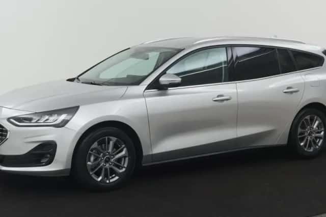 Ford Focus (2024) thumbnail 1