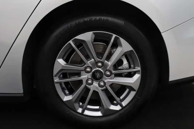 Ford Focus (2024) thumbnail 2