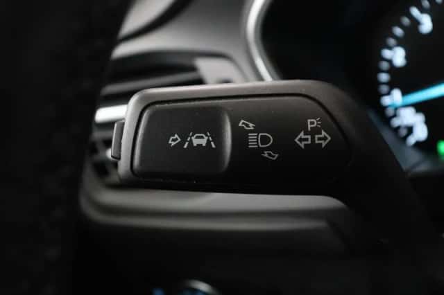 Ford Focus (2024) thumbnail 6