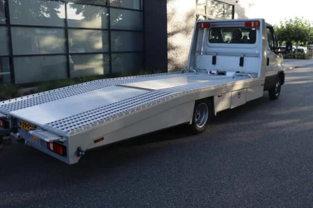 Iveco Daily (2024) thumbnail 6