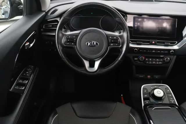 Kia Niro EV (2021) thumbnail 3