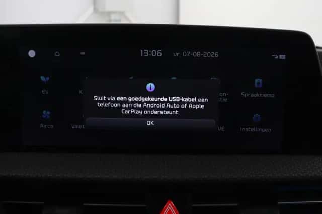 Kia EV6 (2022) thumbnail 3