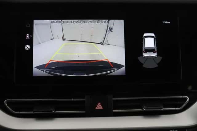 Kia Niro (2022) thumbnail 4