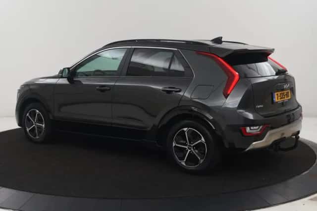 Kia Niro (2023) thumbnail 3
