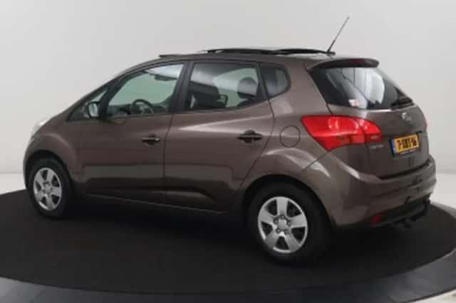 Kia Venga (2014) thumbnail 2