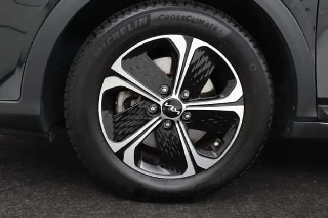 Kia XCeed (2022) thumbnail 2
