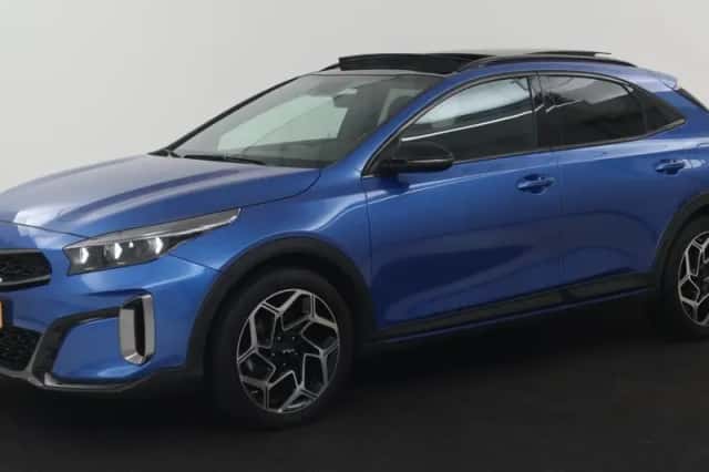 Kia XCeed (2024) thumbnail 1