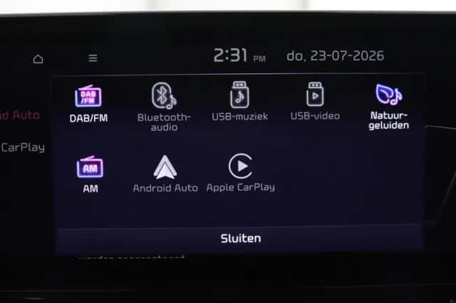 Kia XCeed (2024) thumbnail 3