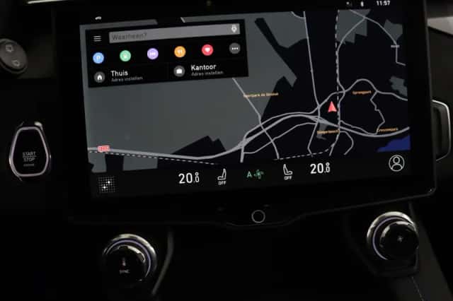 Lynk & Co 01 (2023) thumbnail 5