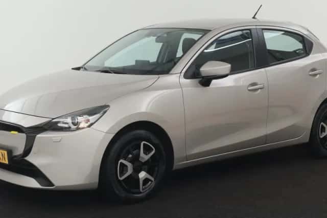 Mazda 2 (2023) thumbnail 1
