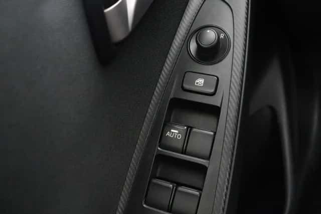 Mazda 2 (2023) thumbnail 5