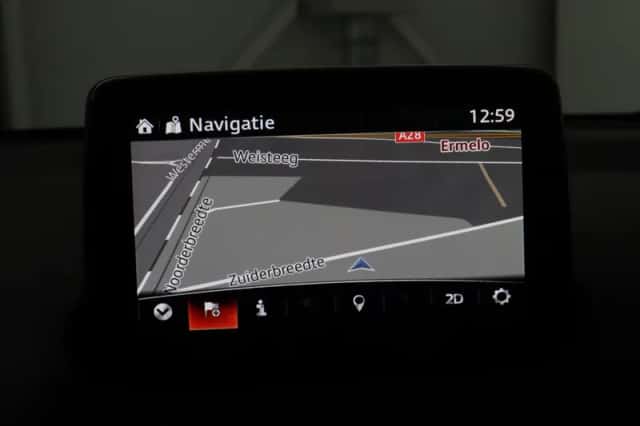 Mazda 2 (2018) thumbnail 5