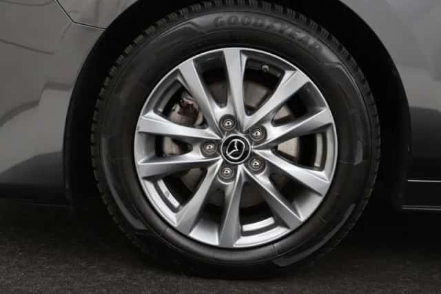 Mazda 3 (2023) thumbnail 2