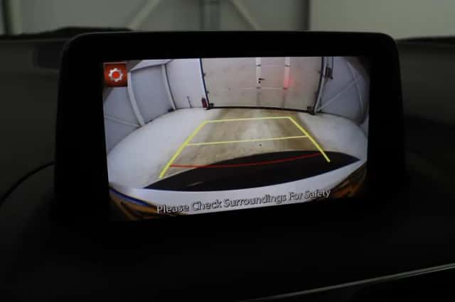 Mazda 3 (2018) thumbnail 5