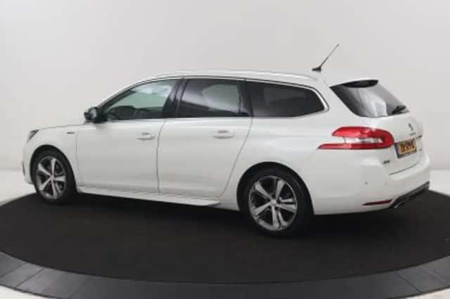 Peugeot 308 (2019) thumbnail 2