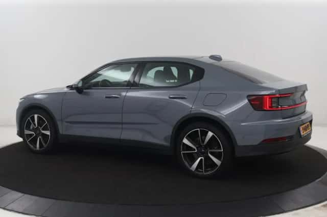 Polestar 2 (2020) thumbnail 2
