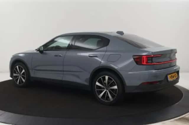 Polestar 2 (2020) thumbnail 2