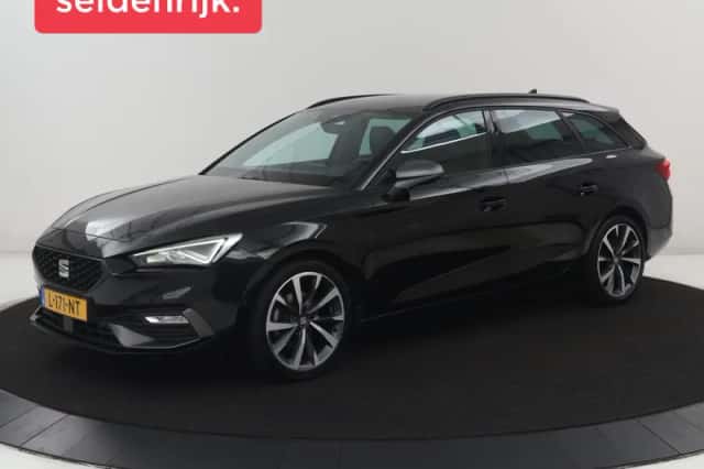 SEAT Leon (2021) thumbnail 2