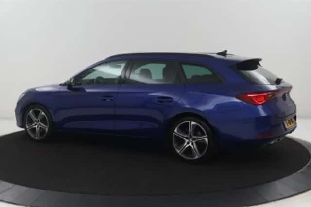 SEAT Leon Sportstourer (2021) thumbnail 2