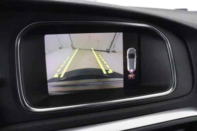Volvo V40 (2020) thumbnail 4