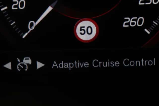 Volvo V60 (2020) thumbnail 6