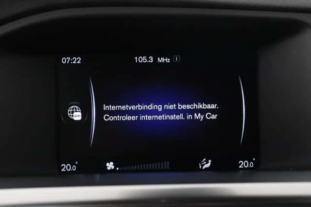 Volvo V60 (2013) thumbnail 3