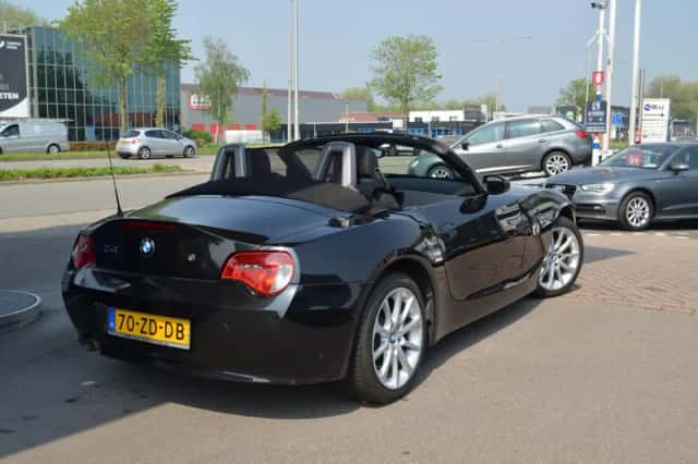 BMW Z4 (2008) thumbnail 6