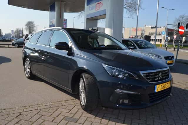 Peugeot 308 (2020) thumbnail 4
