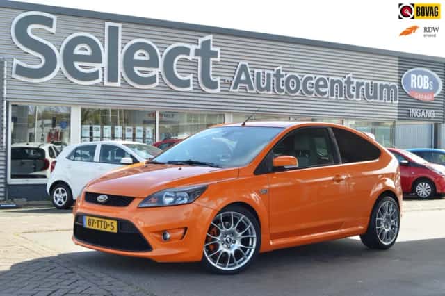 Ford Focus (2008) thumbnail 1