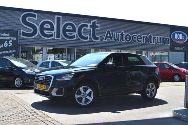 Audi Q2 (2018) thumbnail 1