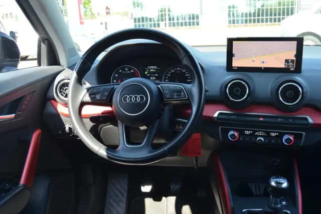 Audi Q2 (2018) thumbnail 2