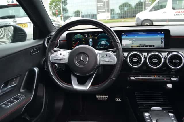 Mercedes-Benz A-Klasse (2021) thumbnail 2