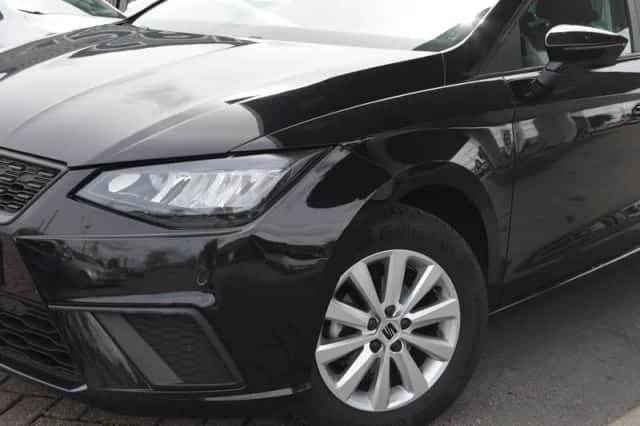 SEAT Ibiza (2022) thumbnail 2