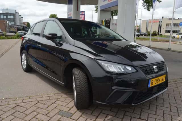 SEAT Ibiza (2022) thumbnail 5