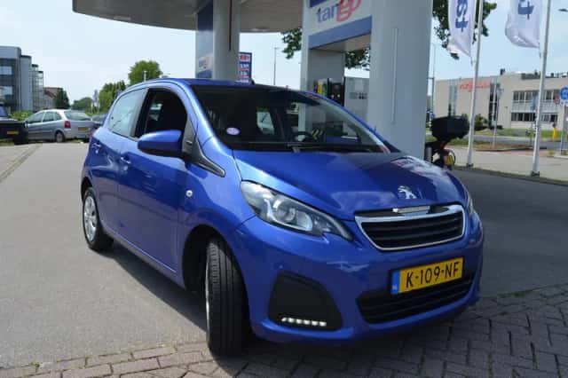Peugeot 108 (2021) thumbnail 5