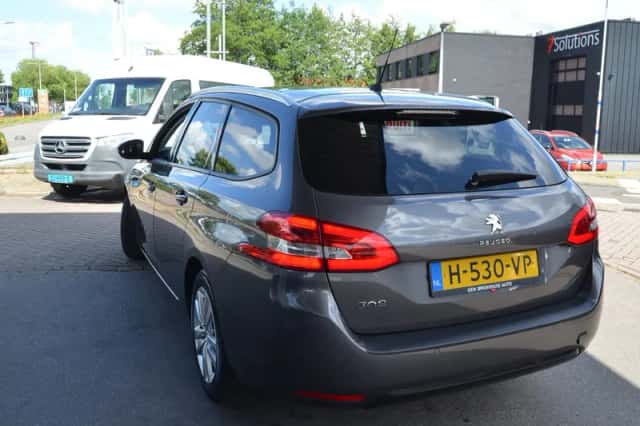 Peugeot 308 (2020) thumbnail 3