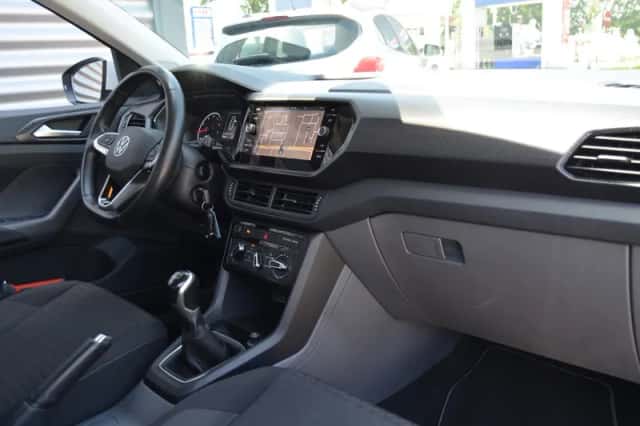 Volkswagen T-Cross (2021) thumbnail 5