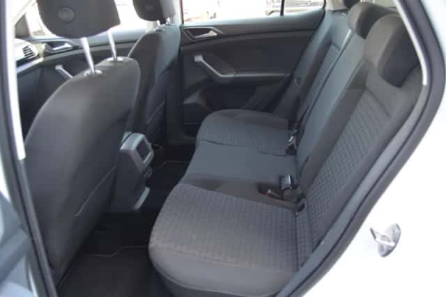 Volkswagen T-Cross (2021) thumbnail 6