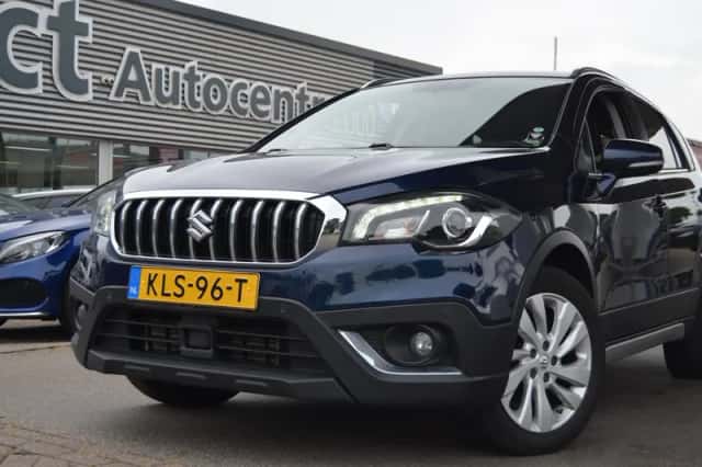 Suzuki S-Cross (2019) thumbnail 5