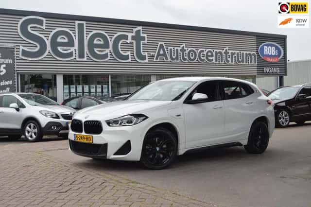 BMW X2 (2022) thumbnail 1