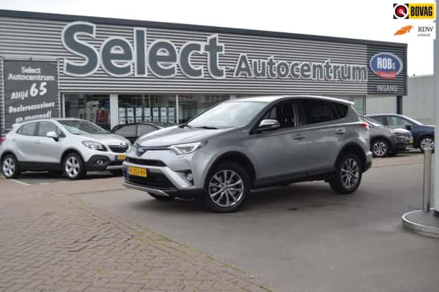 Toyota RAV4 (2018) thumbnail 1