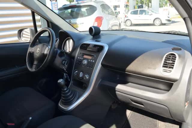 Suzuki Splash (2012) thumbnail 5