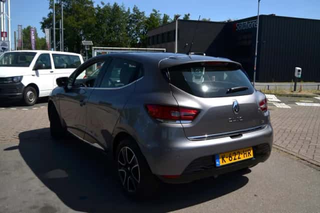 Renault Clio (2014) thumbnail 4
