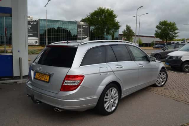 Mercedes-Benz C-Klasse (2009) thumbnail 5
