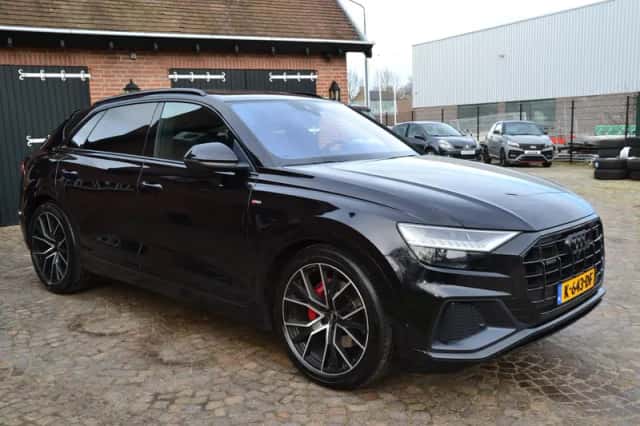 Audi Q8 (2018) thumbnail 6
