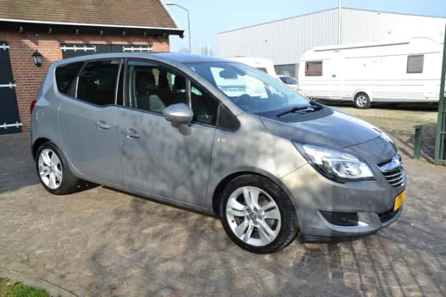 Opel Meriva (2016) thumbnail 6