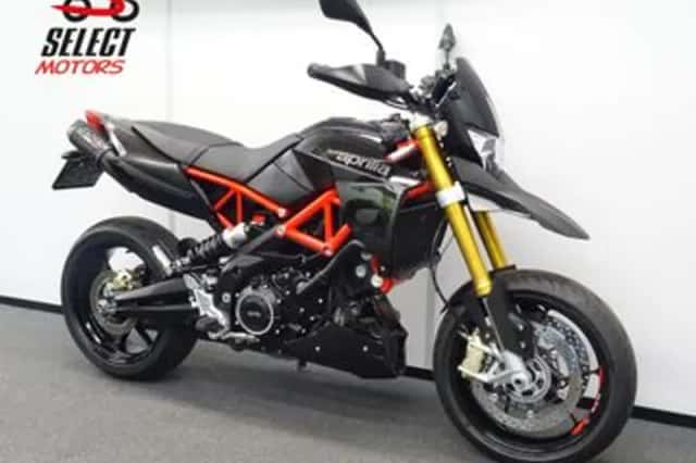 APRILIA DORSODURO (2018) thumbnail 5
